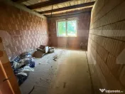 Casă individuală 155mp, teren 1057mp, la 2 min de Complex 