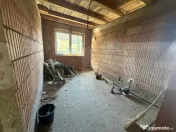 Casă individuală 155mp, teren 1057mp, la 2 min de Complex 