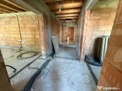 Casă individuală 155mp, teren 1057mp, la 2 min de Complex 