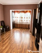 Apartament 2 camere, decomandat, 56 mp, 2 balcoane, etaj 1 