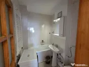 Apartament 3 Camere Decomandat (Zona Comcereal) 