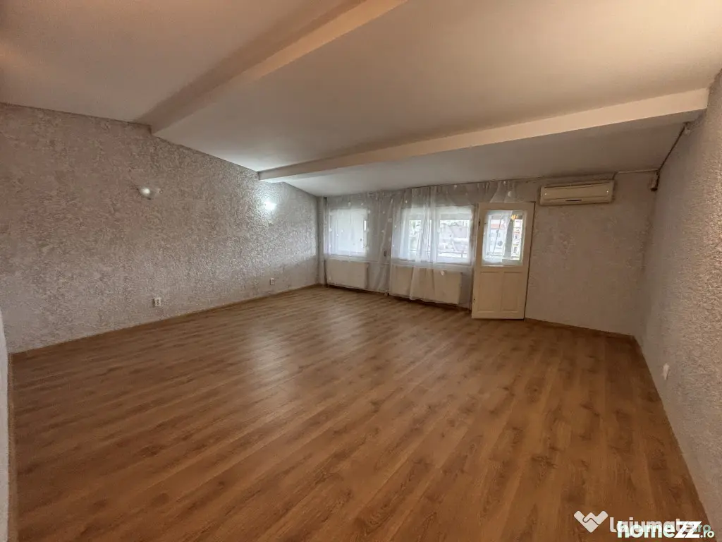 Vila 520 mp - C. Calarasilor - Piata Traian - Popa Nan