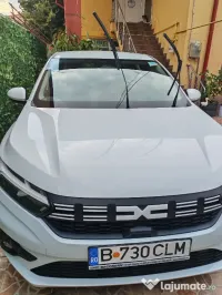 Vind Dacia Logan 2024 benzina și GPL 