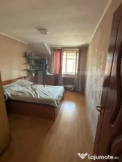 Apartament 3 camere , parcare, zona Subcetate 