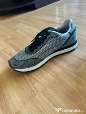 Adidasi armani originali 