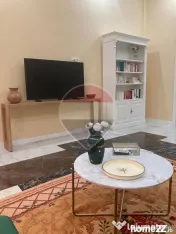 Apartament cu 3 camere pretebil pentru cabinet sau rezide...