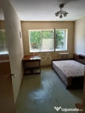 3 camere, et 1/9, anvelopat, 71 mp-Apusului 