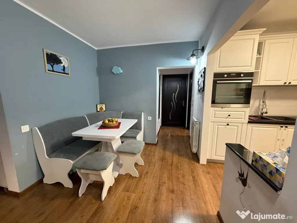 Apartament 3 camere Cornișa Bistriței