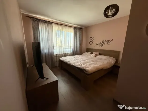 Apartament 3 camere Cornișa Bistriței