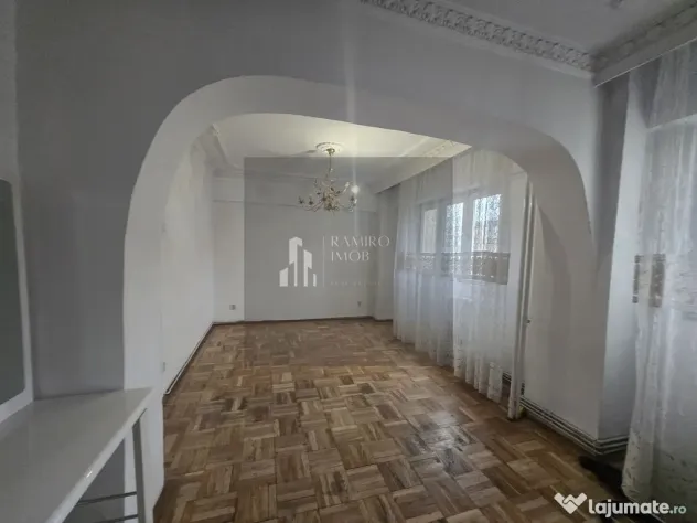 Apartament 104mp utili 2bai centrala -an 1985 -Bd. Chisin...