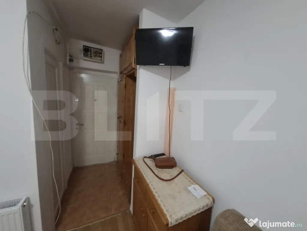 Garsoniera de vanzare, 24 mp, zona Micro 16
