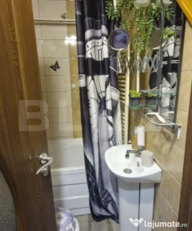 Garsonieră 23 mp, centrală proprie & AC, zona Târgoviște