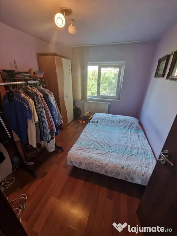 Decomandat 3 Camere 2 Bai 2 Balcoane Zona Aradului