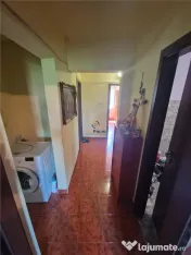 Decomandat 3 Camere 2 Bai 2 Balcoane Zona Aradului 