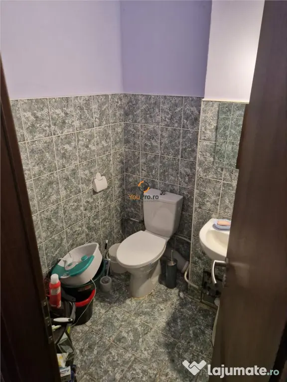 Decomandat 3 Camere 2 Bai 2 Balcoane Zona Aradului