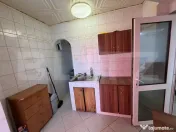 Apartament cu 3 camere de inchiriat