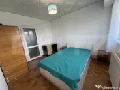 Apartament cu 3 camere de inchiriat