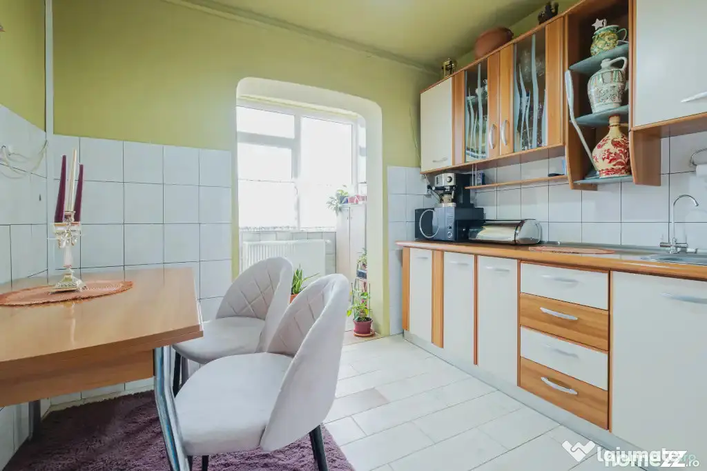 Apartament 3 camere decomandat - Inel 2 - Constanta (Constanta)