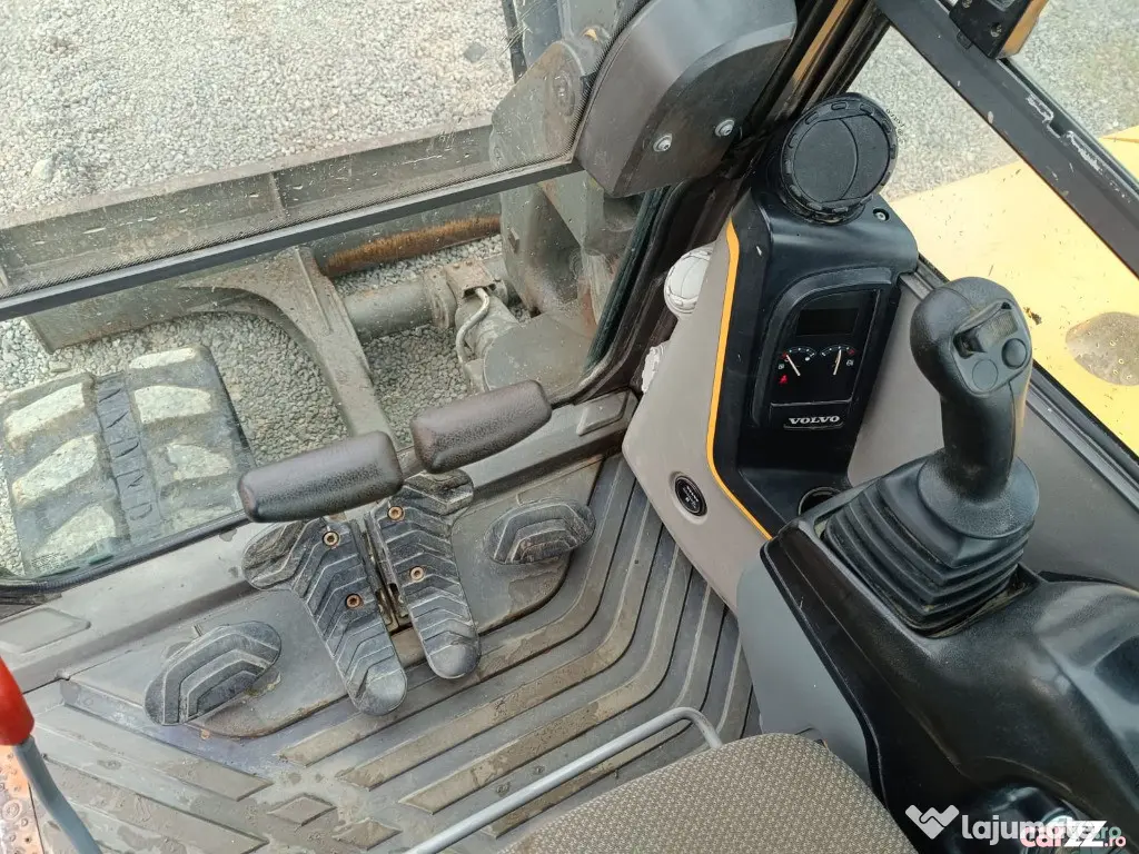 Miniexcavator Volvo ECR88D, 9 tone, 2018