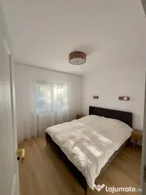 Proprietar inchiriez apartament 2 camere cu gradina Pacurari