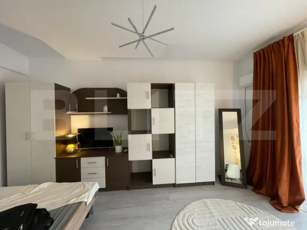 Apartament 2 camere, semidecomandat, zona Florilor-balcon