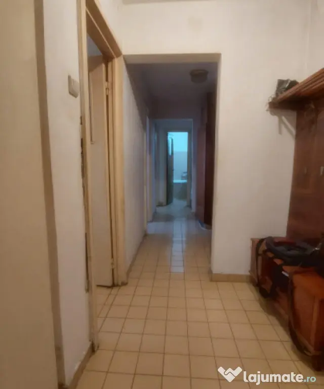 Apartament 3 camere de vânzare în Tomis Nord, Constanța