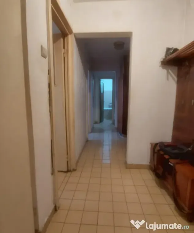 Apartament 3 camere de vânzare în Tomis Nord, Constanța