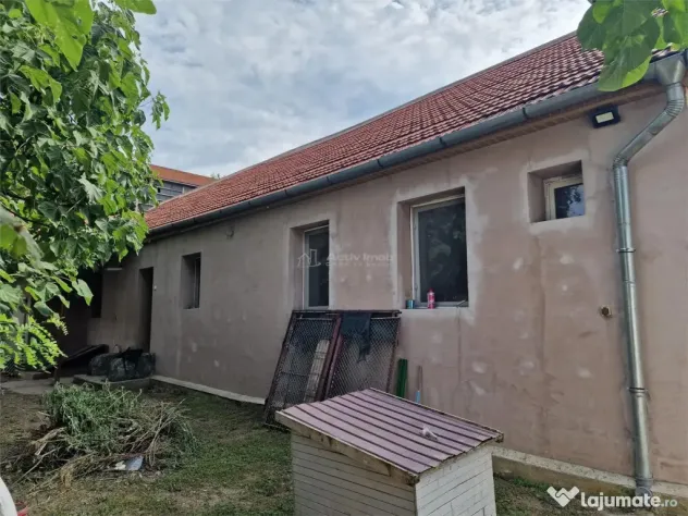 Resita Casa Zona Catedrala Muncitoresc