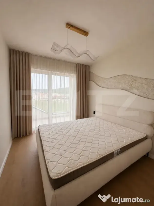 Apartament lux 2 camere, 45 mp, terasa 10 mp, etaj intermedi