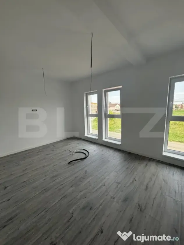 Duplex 115 mp, terasă 30 mp, zona Ghiroda