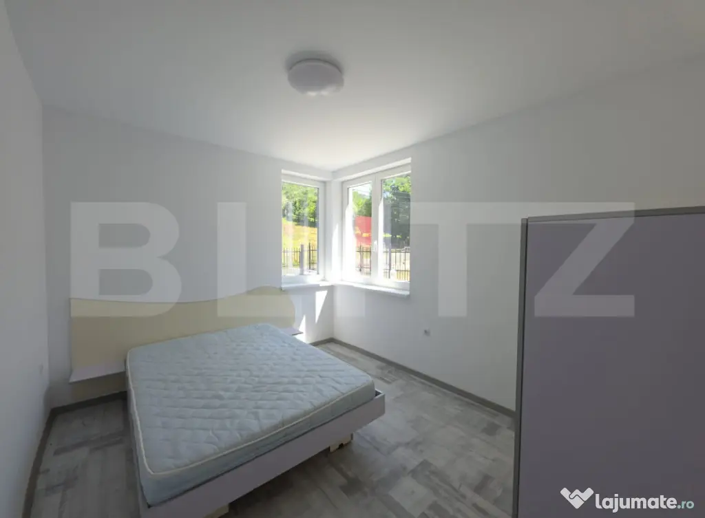 Casă de vânzare, 281 mp, zona Corunca