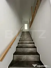 Casă de vânzare, 281 mp, zona Corunca