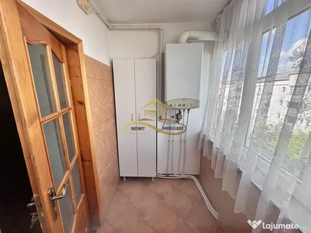 De vanzare apartament 2 camere decomandate Nord Bacau