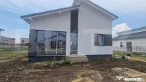 Casa cu toate utilitatiile, 4 camere, 2 bai, 470 m teren - S