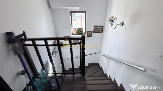 Casa Individuala - 4 camere - 2 bai - 258mp teren