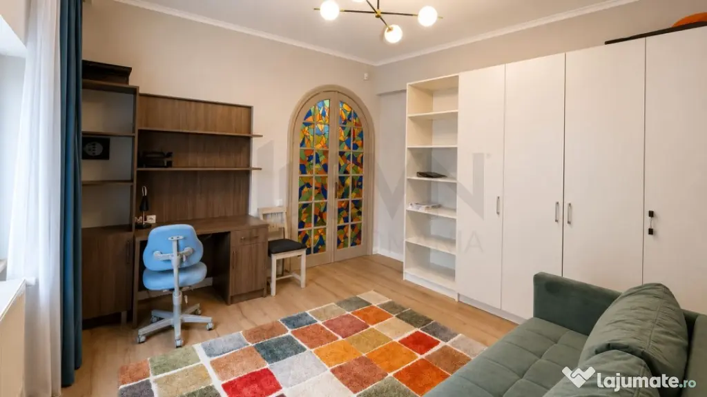 Apartament 3 camere Primaverii