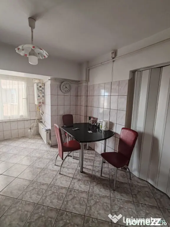 Central în Republicii | 4 camere | 90 mp | Etaj 5/8 cu lift - Baia Mare (Maramures)