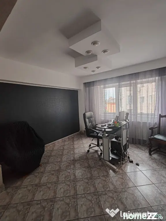 Central în Republicii | 4 camere | 90 mp | Etaj 5/8 cu lift - Baia Mare (Maramures)