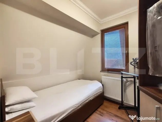 Apartament 4 camere central, 105 mp, 2 bai, dressing, etaj 3
