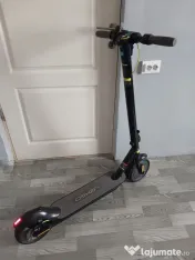 Vând trotinetă electrică