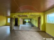 Casa si spatiu comercial (P+1 ) de vanzare 
