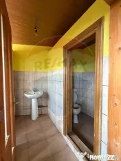 Casa si spatiu comercial (P+1 ) de vanzare 