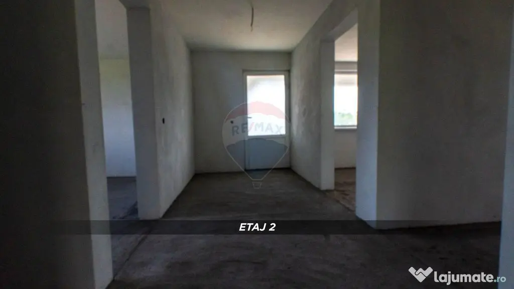 Casă noua de vanzare in Miresu Mare langa centrul de ech...