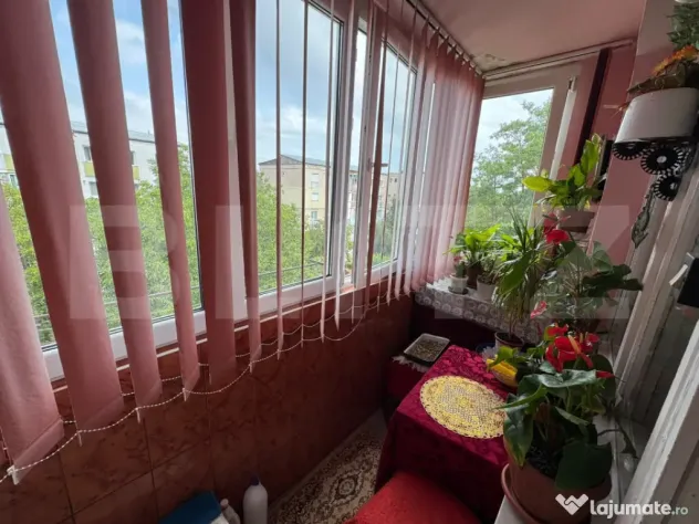 Apartament 3 camere decomandat | Micro 7, Hunedoara | Etaj 2