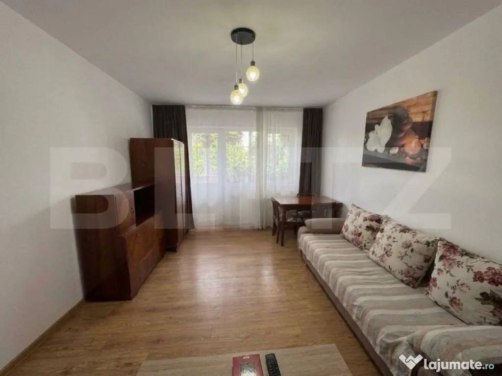 Apartament 3 camere, pet-friendly, 70mp, zona: Academia de M
