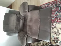 Vând fotoliu cu recliner manual 