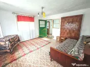 De vânzare: casă cu personalitate, nu cu pretenții!