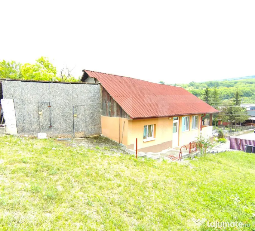 Casă individuală solidă și armonioasă, 55 mp, teren 830