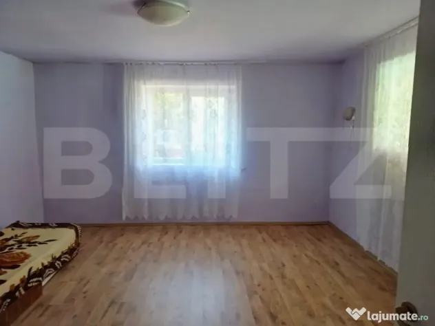 Casă individuală solidă și armonioasă, 55 mp, teren 830