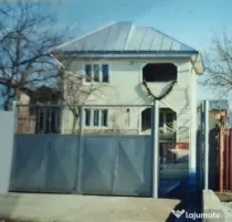 Vila cu etaj de vanzare in sat Ciuturesti, com. Odobesti, Jud. Bacau